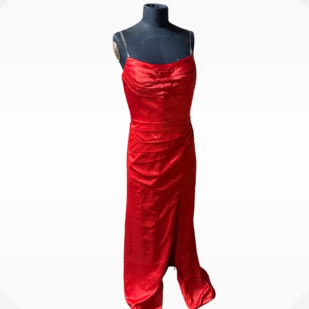 Elegant Red Evening Dress